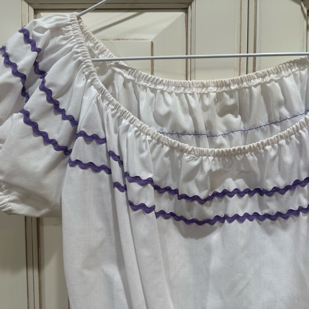 Vivien of Holloway White Peasant Blouse with Purple Trim - Women's Top - Picture 2 of 3